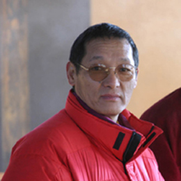 gal/La_lignee/Les_maitres./SE_GTR/rinpoche.jpg
